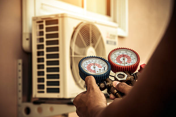 Professional Hvac Installation technician working in Wiggins, CO
